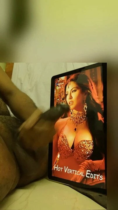 Sunny leone seksi yapı haraç