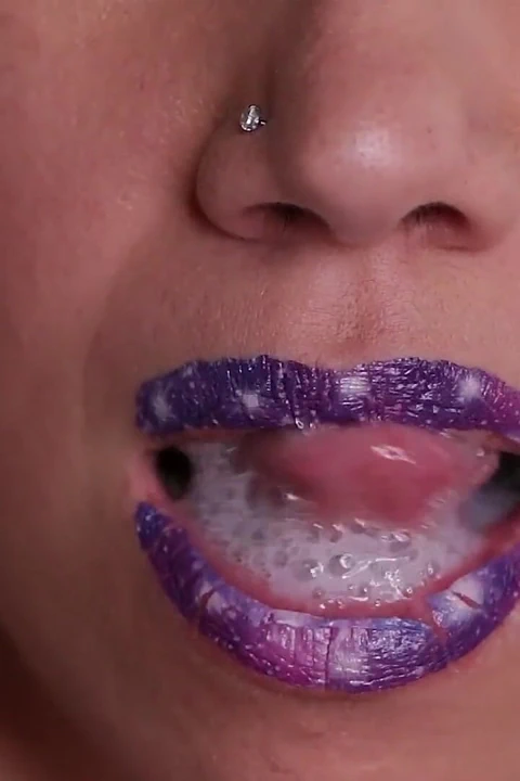 Yakın çekim oral seks ve ağız dolusu