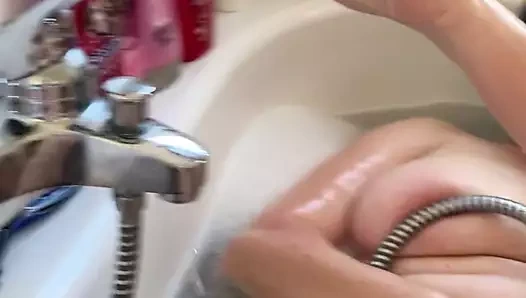 Banyo tüpü eğlence 2 arasında 3