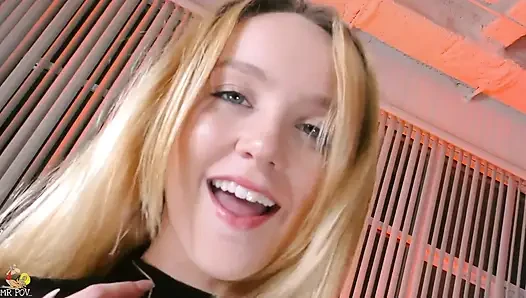 Nikole Nash terfi alıyor... Anal kraliçeye!