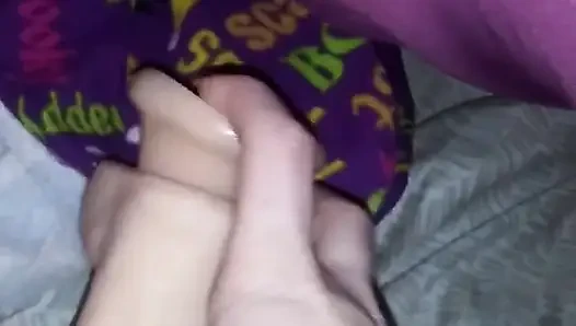 Kocası uzaktayken, karısı oynayacak.