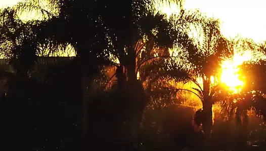 Milf üvey kız kardeşinin bbc ilişkisi küçük ile kanca