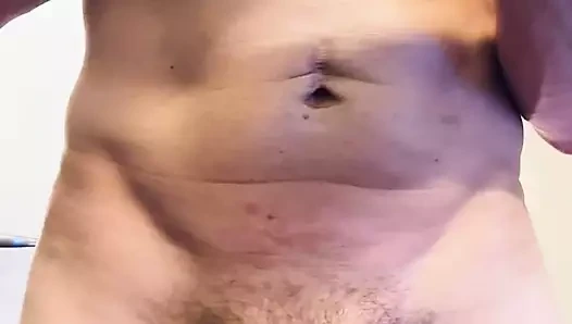 Bulutlu sporcu şişman yarağını azdırıyor