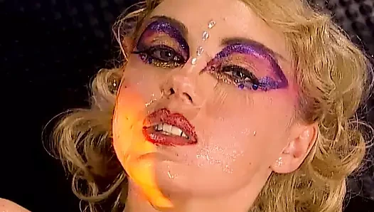 Babes kullanım bir yapay penis ve bir çük için bir dp içinde bir ffm 3way