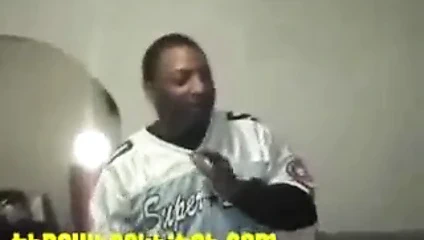 Brendi küçücük kedi geldi için sikme üzerinde pezevenk yarak