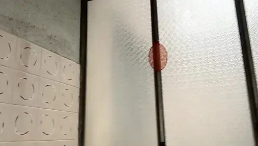 Kırmızı tırnakları seviyor musun