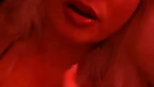 Çarşamba gecesi chillax ve snax biliyorsun