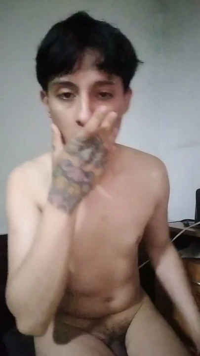 Femboy götünün biraz ihtiyacı var