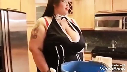 Ssbbw sikikleri the şişman güzel hizmetçi kim geliyor eve