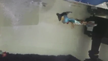 Tankın altına bakın