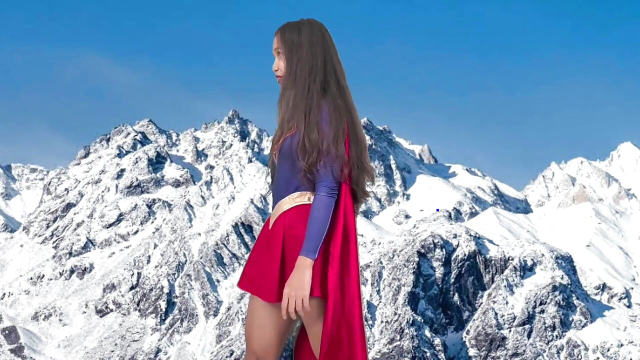 Kız arkadaşın nasıl süper kız oluyor