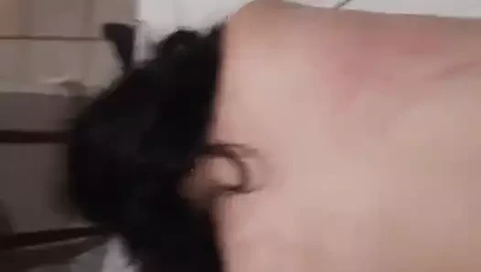 50 yaşındaki adam 21 yaşındaki kızı sikiyor