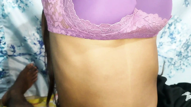 He put grapes in her pussy and sucked them and gave her a massage and fucked her doggy style