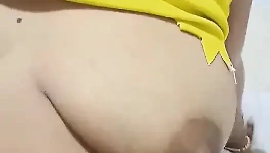 Karım işe gidiyor ve büyük memeli ve götlü komşuyu eve getiriyorum bu Amerika Birleşik Devletleri'nde oldu