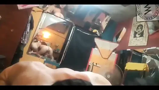 İki çok yarak emen Arjantinli fahişe