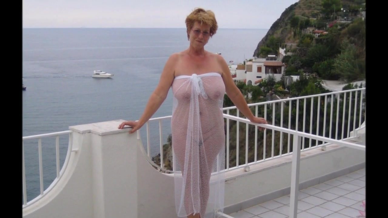 balkonda olgun