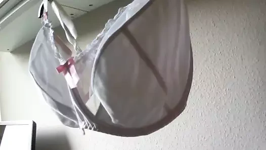 Kendi koleksiyonumdan 34k kullanılmış sütyen