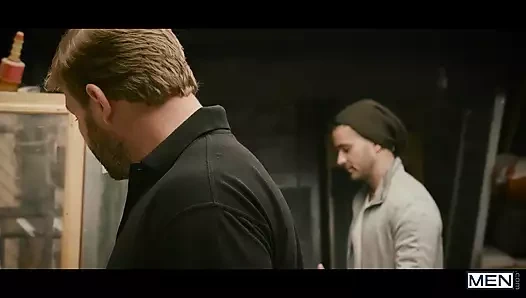 Erkekler - kaslı adam Colby Jansen Damien Crosse'un ateşli sıkı götünü döndürmeye karar veriyor