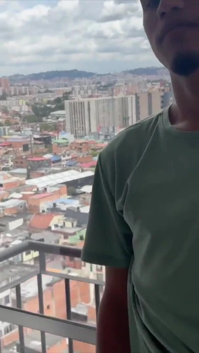 Bogota meleği - dosya 30: daha iyi bir hayatı kovalıyor | Klip 1