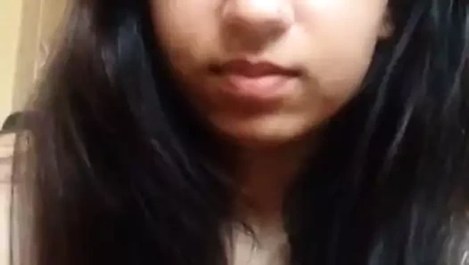 Faiza Asyalı sürtük 4