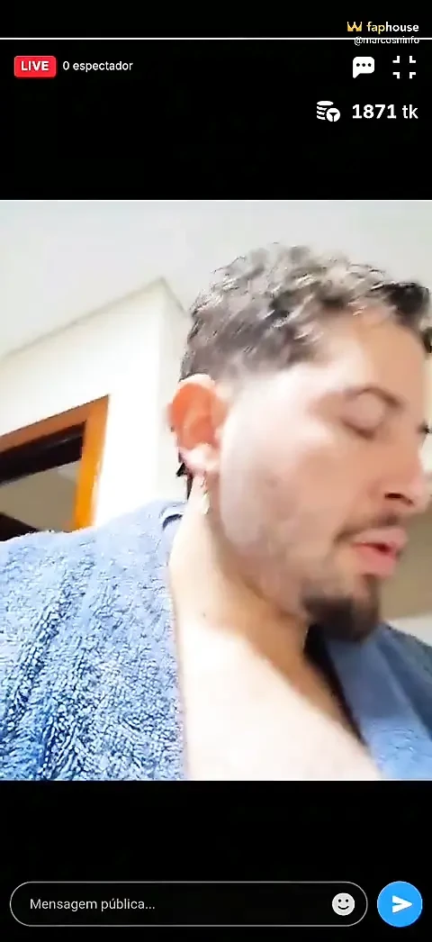 Canlı yayında duş aldım ve bazı yaramaz takipçiler kazandım