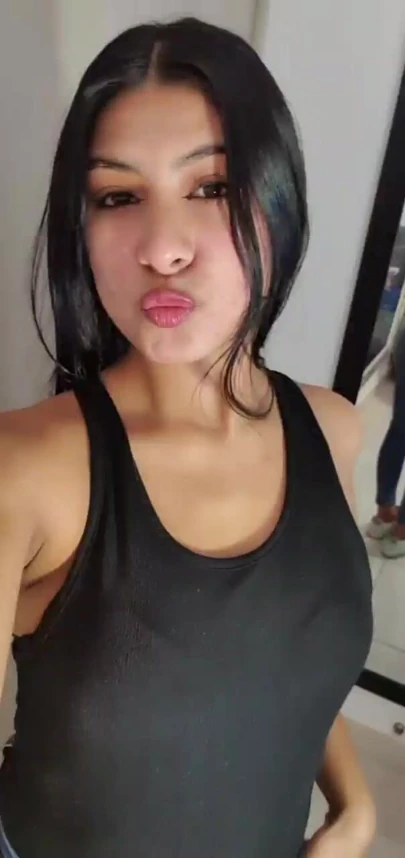 Gel ve bu haftanın son gününü birlikte 🥰 geçir