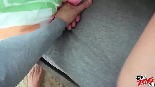 Gf intikam - genç onun ganimetini gösterir