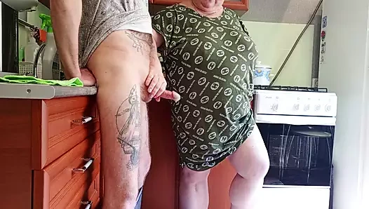 Üvey oğlu ve damadıyla en iyi boşalmalar