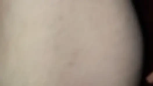 Köyün Hintli kızı ilk kez götünü sikiyor