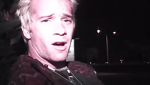 Amatör sokak sürtük anal sikiliyor