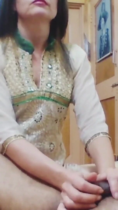 "Üvey anne ateşli baştan çıkarma" dan paylaşmalı an