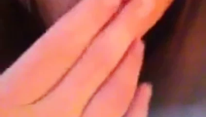 tükürük ile ağız fetişi