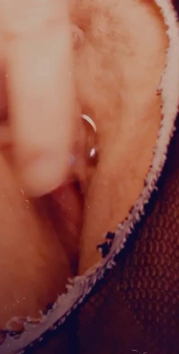 Черные колготки с вырезом