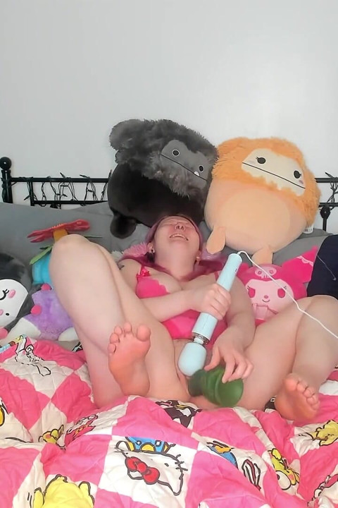Yoğun fantezi dildo orgazmları