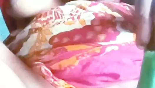 Brinjal sikişiyor orgasam videosu