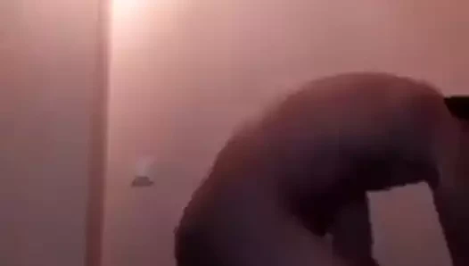 Götüm parçalıyor