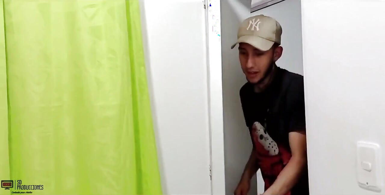 Üvey kız kardeş! Sen ne yapıyorsun? Bir fahişe için seni sikeceğim