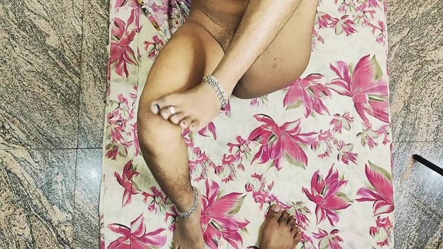 Kremsi amcık yakın çekim seks videosu