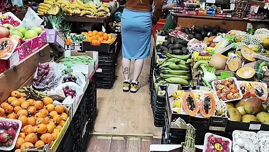 Mother Nimfomaniac Sebzelerle Çift Penetrasyon Yapıyor!