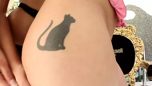 Sperm takası ile çılgın ateşli sikiş partisi