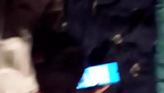 Sessiz olmalıyız! ama yine de çük istiyor