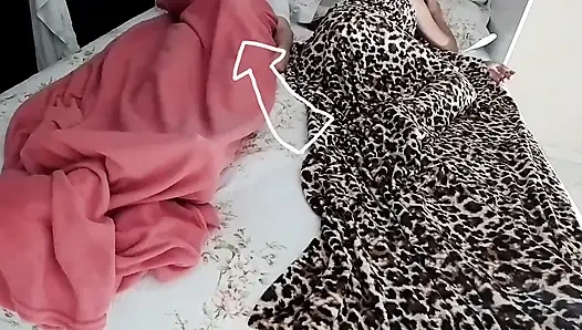 Empregada Teve Que Dividir a Cama Com Patrao Devido Reforma De Sua Casa!