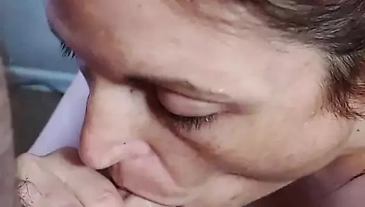 nicole tarafından oral seks