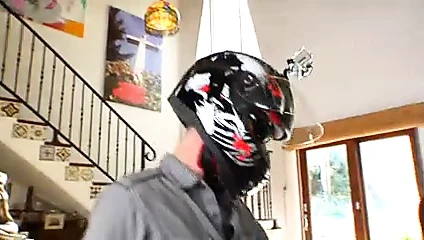 Genç erkek avcısı hikayeleri v