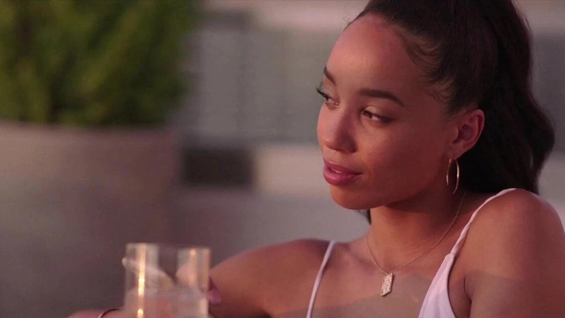 VIXEN, College student enjoys her freedom away from parents