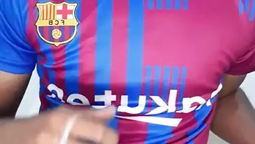 Heteroseksüel futbolcu 22cm mastürbasyon yapıyor