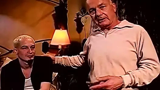 Bu gece eş değiştirmeye ne dersin?