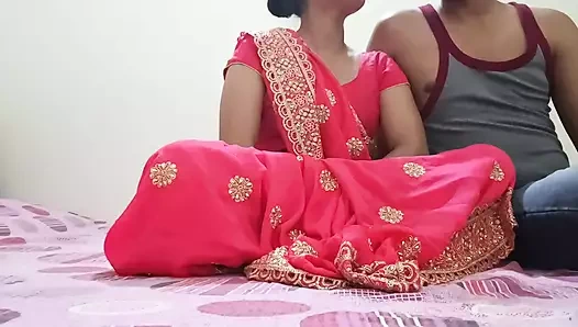 Dever ne choda apne o yenge ko bana sikişiyor ateşli Hintli köylü yenge net Hintçe ses kaydında dever ile sikişiyor