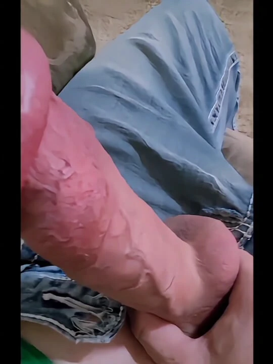 Domine eden büyük yarak yakın çekim