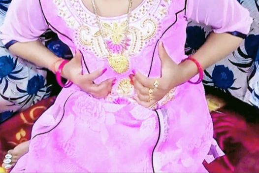 Romantic moment with my new College girlfriend